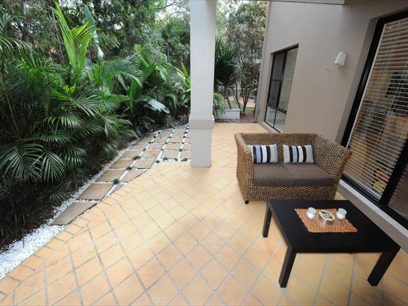 13/23 Santa Barbara Road, Hope Island QLD 4212