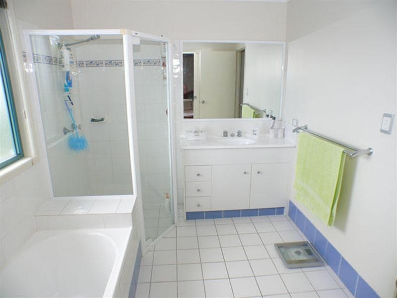 11/50 Beattie Road, Coomera QLD 4209