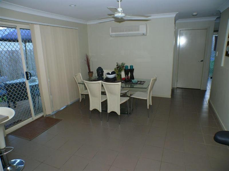 22 Blueberry Ash Court, Boronia Heights QLD 4124