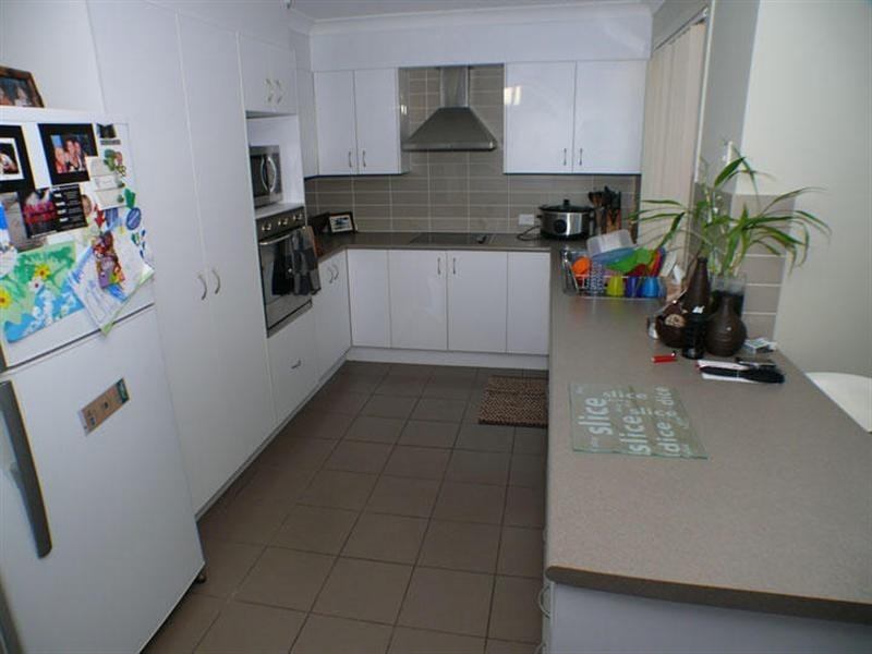 22 Blueberry Ash Court, Boronia Heights QLD 4124