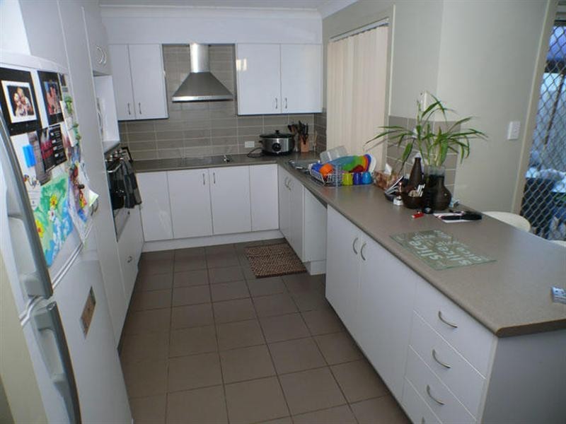 22 Blueberry Ash Court, Boronia Heights QLD 4124