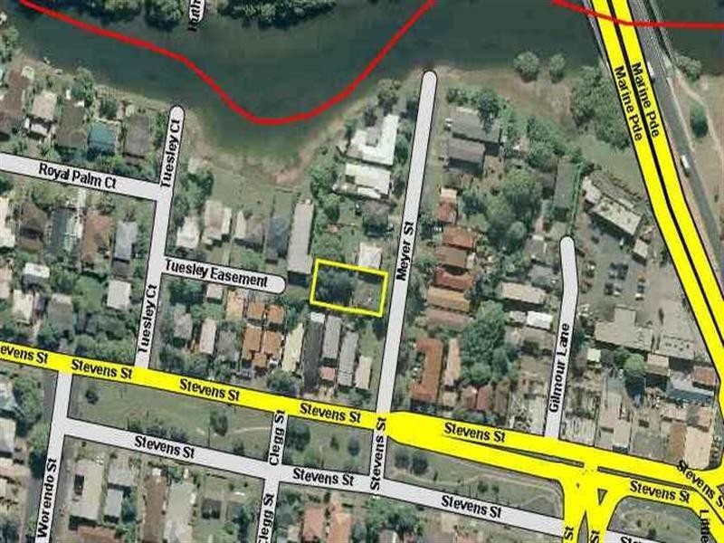4 Meyer Street, Southport QLD 4215