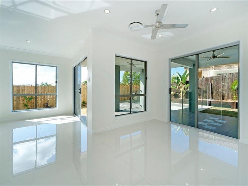 12 Stoney Creek Circuit, Ormeau QLD 4208