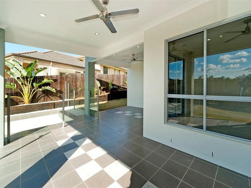 12 Stoney Creek Circuit, Ormeau QLD 4208