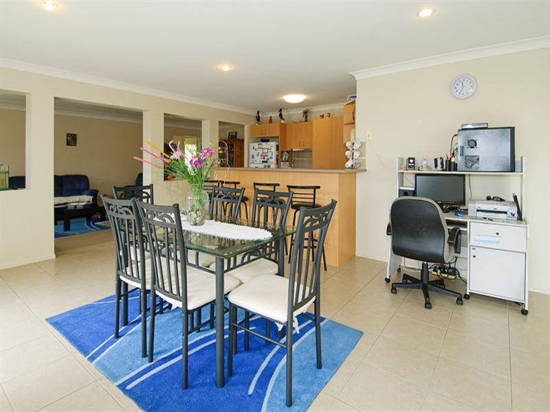 37 Billinghurst Crescent, Upper Coomera QLD 4209