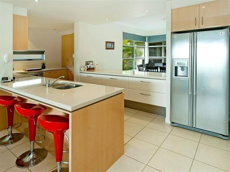 2357 Belmont Court, Hope Island QLD 4212