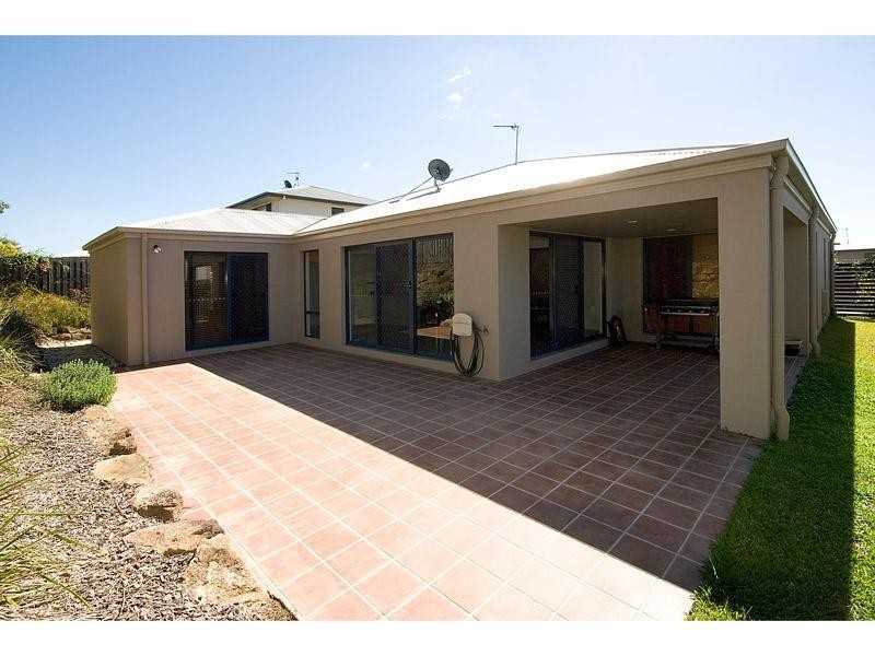 15 Appollo Place, Oxenford QLD 4210