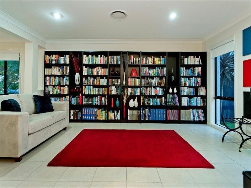 14 Pipers Point, Helensvale QLD 4212