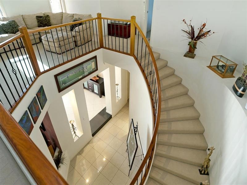 3185 Riverleigh Drive, Hope Island QLD 4212