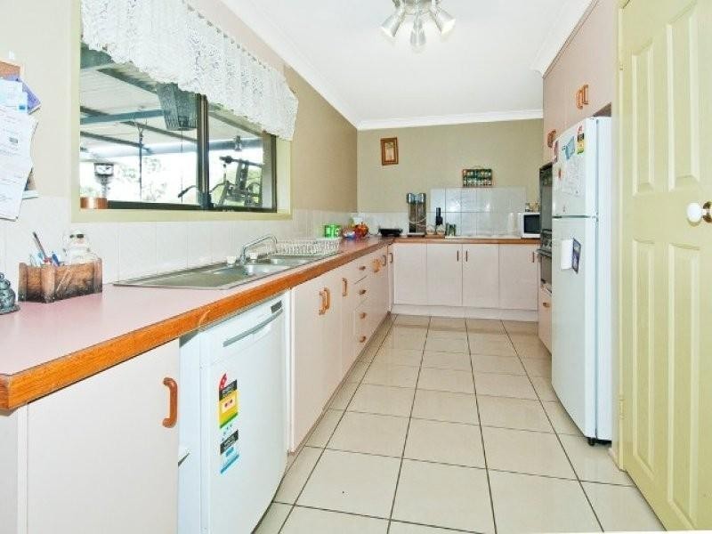 24 Bompa Road, Waterford QLD 4133