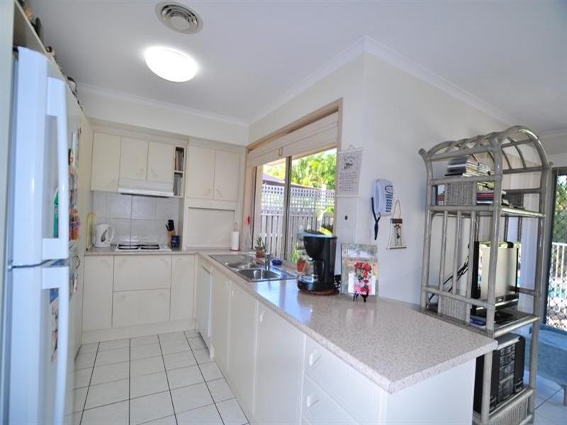 20 Westlake Court, Helensvale QLD 4212