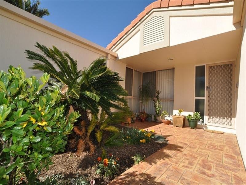 20 Westlake Court, Helensvale QLD 4212