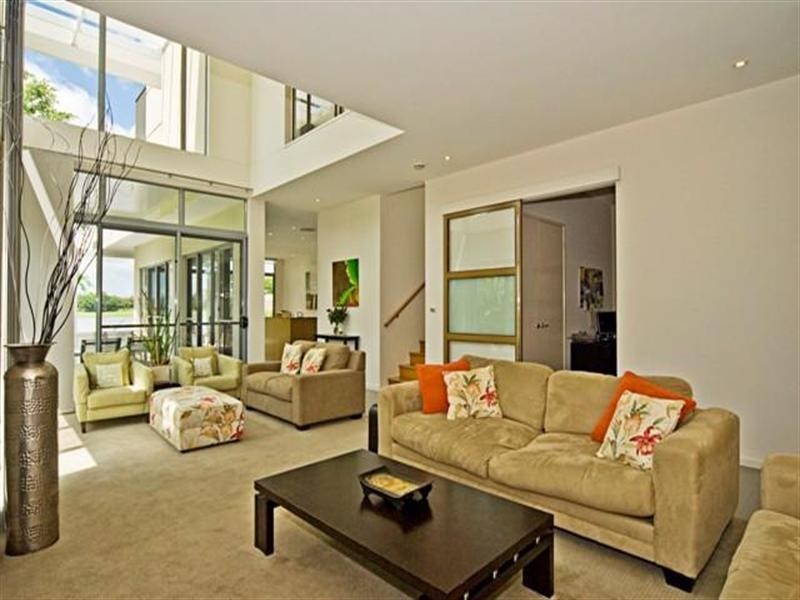 6063 Lugano Drive, Hope Island QLD 4212