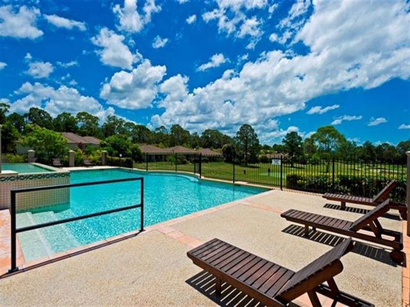 105/433 Brisbane Road, Arundel QLD 4214