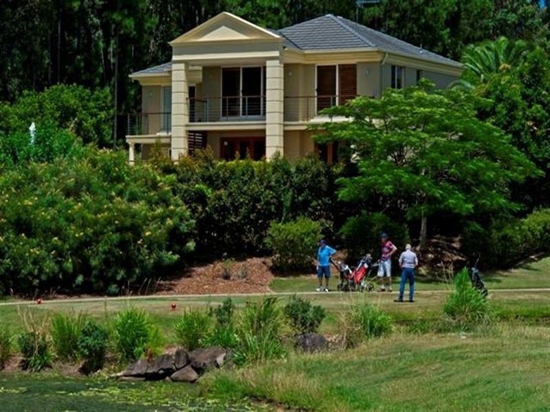 105/433 Brisbane Road, Arundel QLD 4214