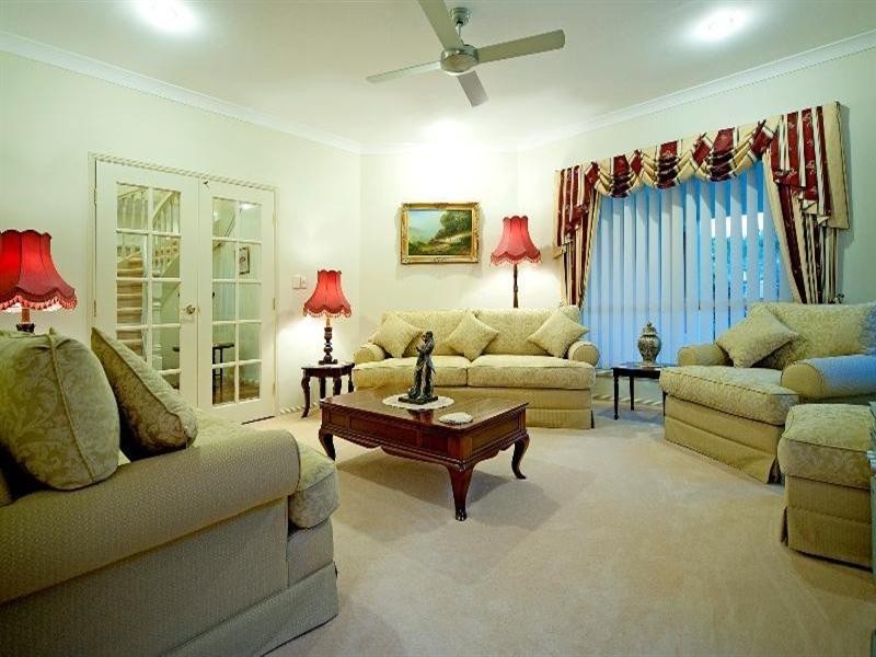 52 Lakeshore Drive, Helensvale QLD 4212