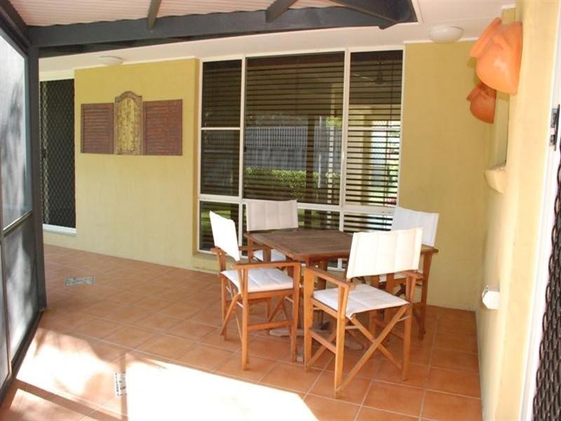 24 Rosswood Court, Helensvale QLD 4212