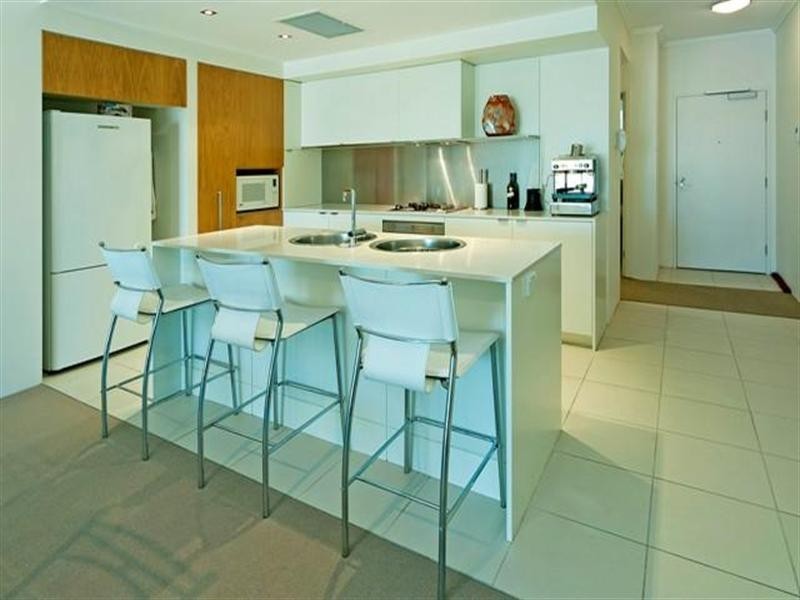 1758 Rialto Quays Drive, Hope Island QLD 4212