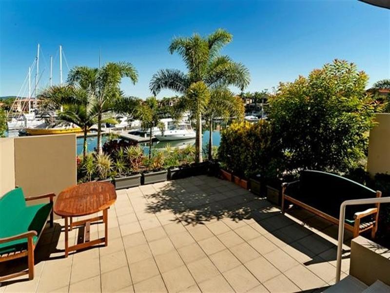 1758 Rialto Quays Drive, Hope Island QLD 4212