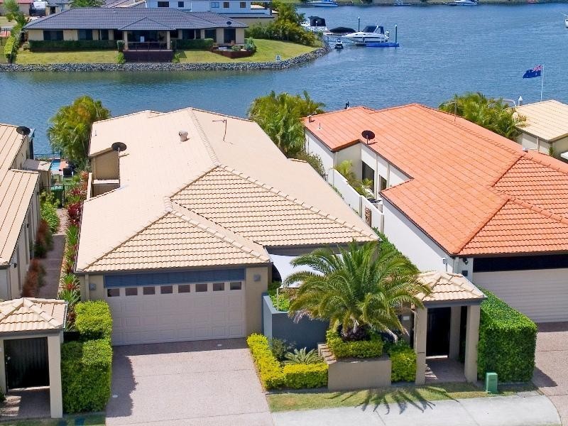 39 Lee-Anne Crescent, Helensvale QLD 4212