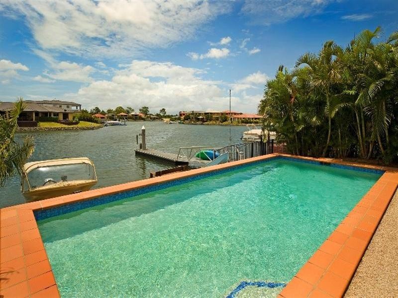 39 Lee-Anne Crescent, Helensvale QLD 4212