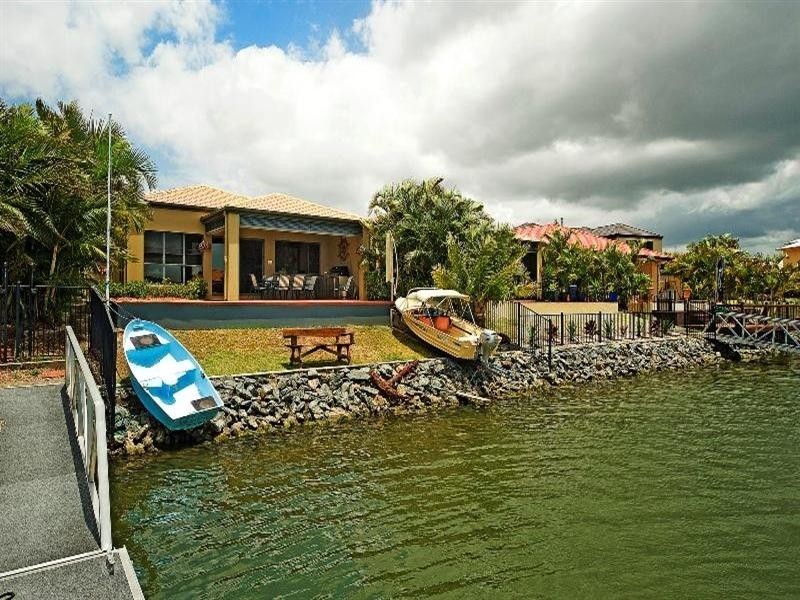 39 Lee-Anne Crescent, Helensvale QLD 4212