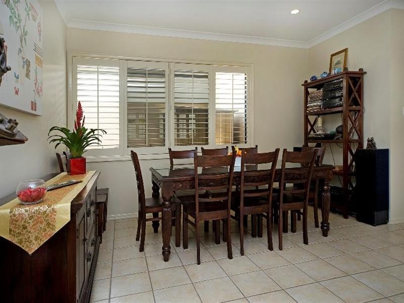 39 Lee-Anne Crescent, Helensvale QLD 4212