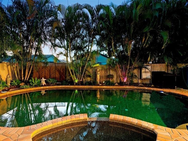 4 Arlene Park Terrace, Helensvale QLD 4212