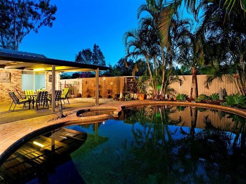 4 Arlene Park Terrace, Helensvale QLD 4212