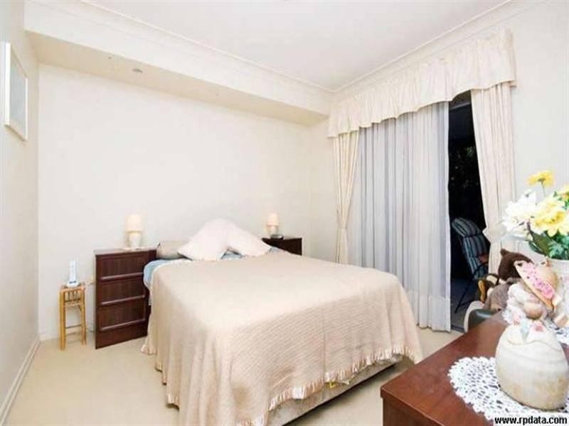 46B Sickle Avenue, Hope Island QLD 4212