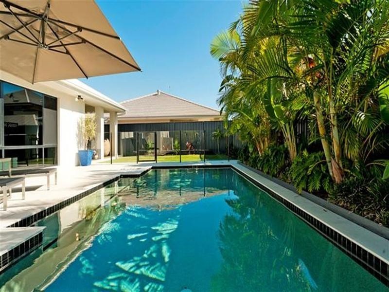 10 Lagos Court, Coombabah QLD 4216