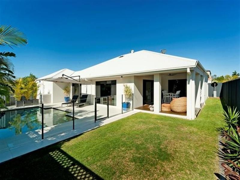 10 Lagos Court, Coombabah QLD 4216