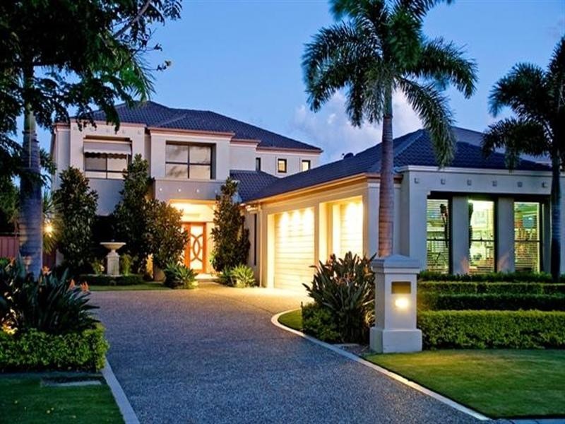 2322 Cressbrook Drive, Hope Island QLD 4212