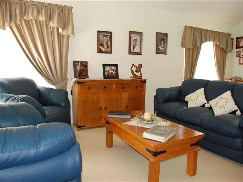 63 Tranquility Circuit, Helensvale QLD 4212