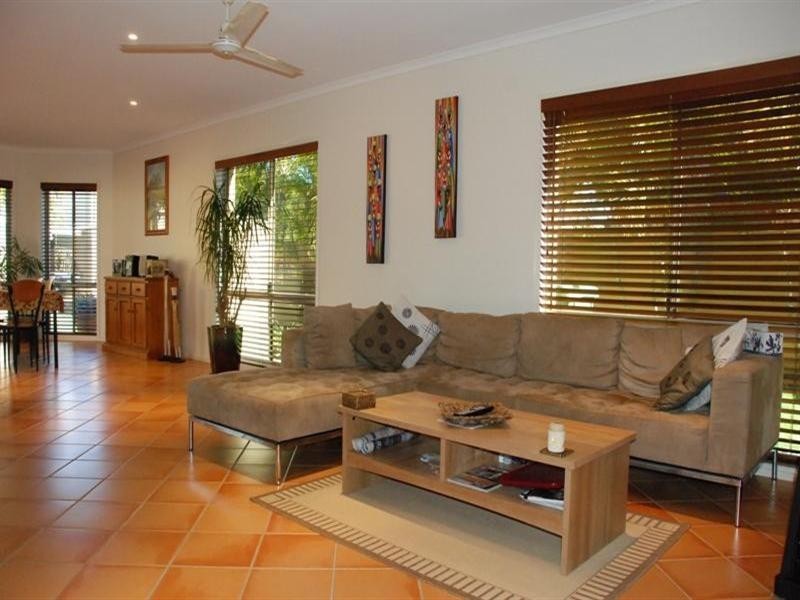 63 Tranquility Circuit, Helensvale QLD 4212