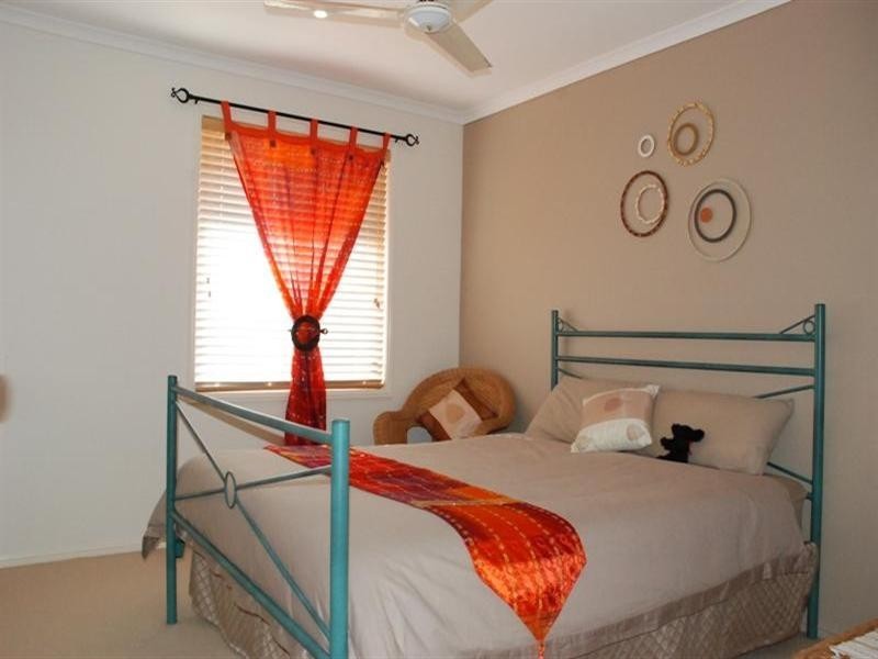 63 Tranquility Circuit, Helensvale QLD 4212