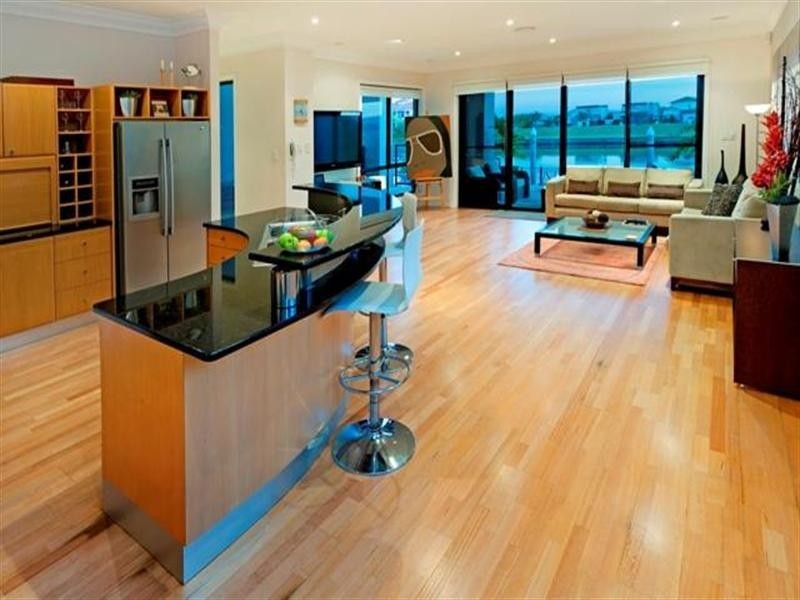 1657 Riverdale Drive, Hope Island QLD 4212