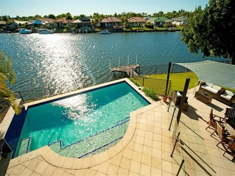 13 Westlake Court, Helensvale QLD 4212