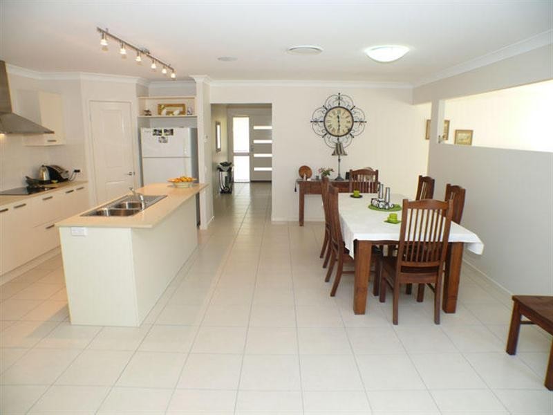 16 Conestoga Way, Upper Coomera QLD 4209