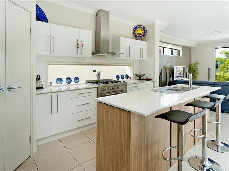 34 Riverlinks Boulevard, Helensvale QLD 4212