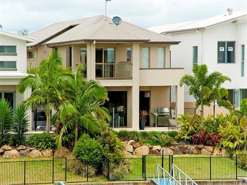 34 Riverlinks Boulevard, Helensvale QLD 4212