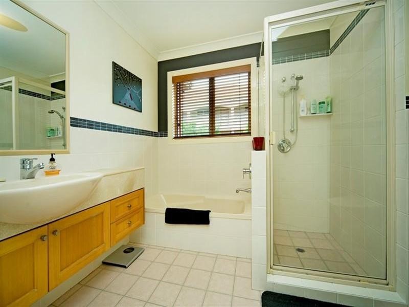 62 John Lund Drive, Hope Island QLD 4212