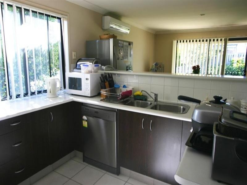 71 Cossington Circuit, Maudsland QLD 4210