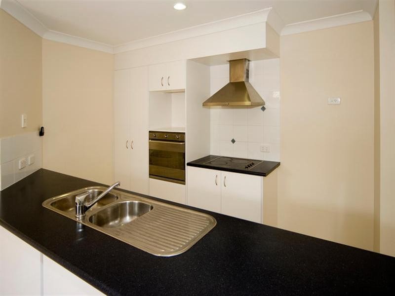 20 Collins Street, Collingwood Park QLD 4301