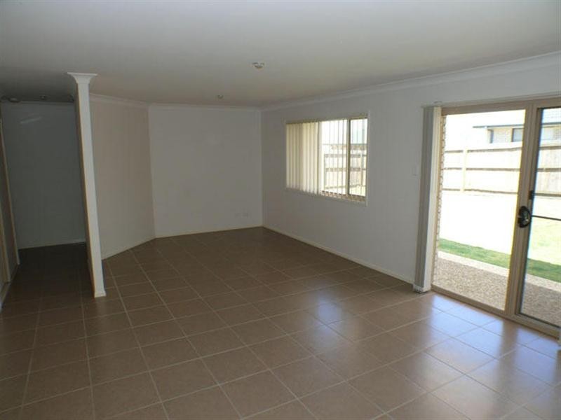 38 Pecan Drive, Upper Coomera QLD 4209