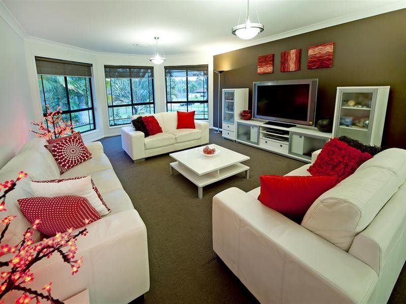 22 Eastern Court, Helensvale QLD 4212