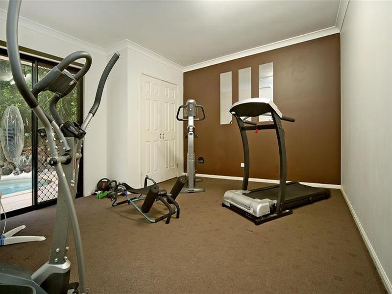 22 Eastern Court, Helensvale QLD 4212