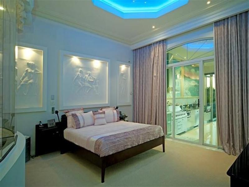 1040 Rosebank Way, Hope Island QLD 4212