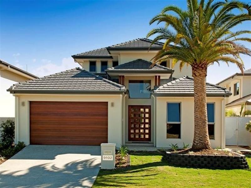 9102 Peter Senior Drive, Hope Island QLD 4212