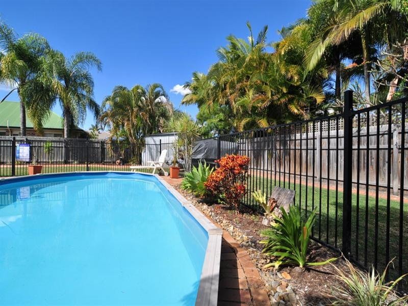 47 Monterey Keys Drive, Helensvale QLD 4212